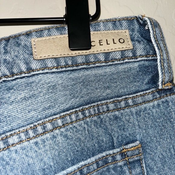 Cello Jeans- Size 11 - Picture 4 of 7